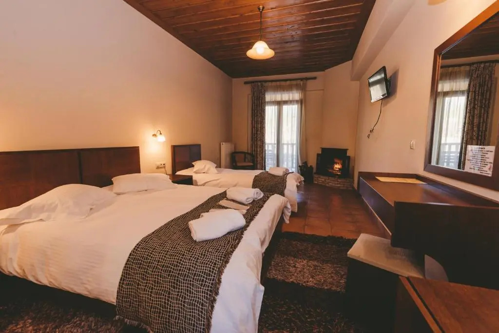 Triple room with mountain view