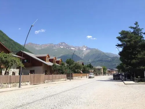 Guest House Svan Ski
