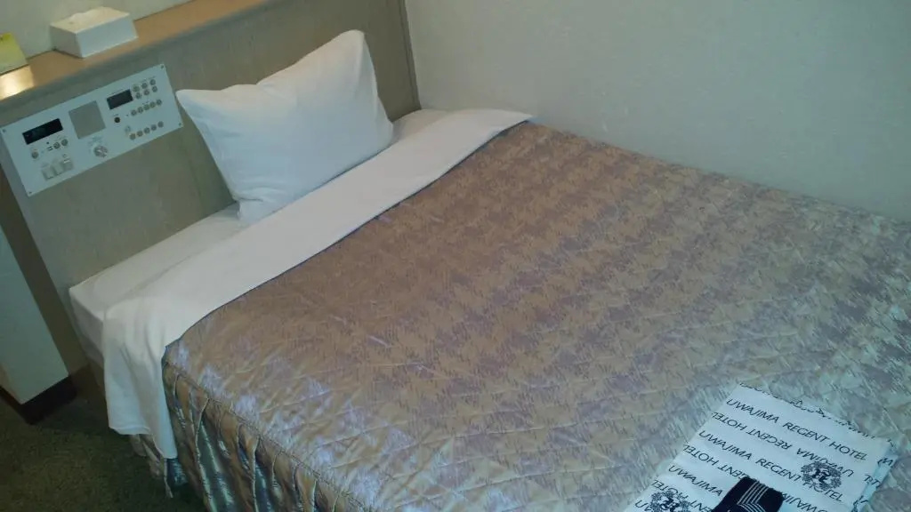 Uwajima Regent Hotel - Chambres