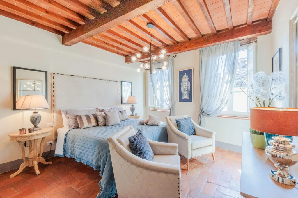 Casa Lucky a Modern Lucca Penthouse