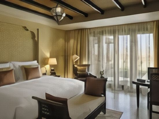 Anantara Qasr Al Sarab Desert Resort