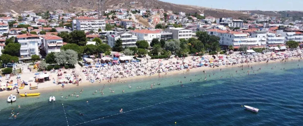 Beach & Waterfront