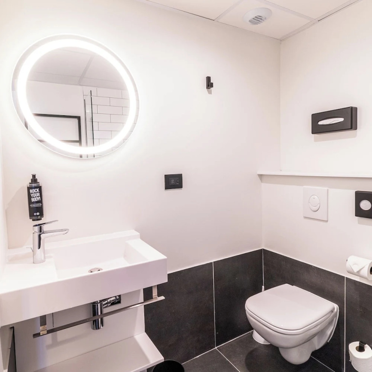 Ibis Roquebrune Cap Martin - Chambres