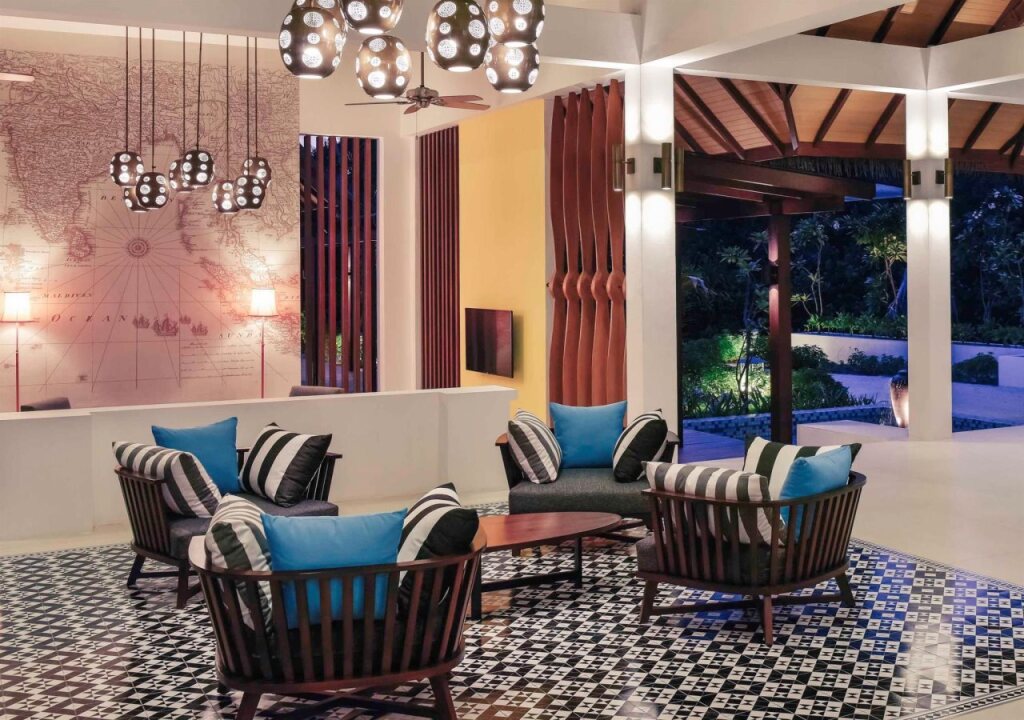 Mercure Maldives Kooddoo