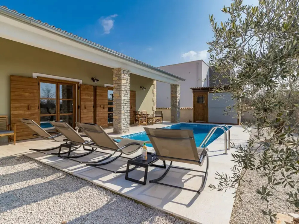 Villa Malena Comfortable Holiday Residence
