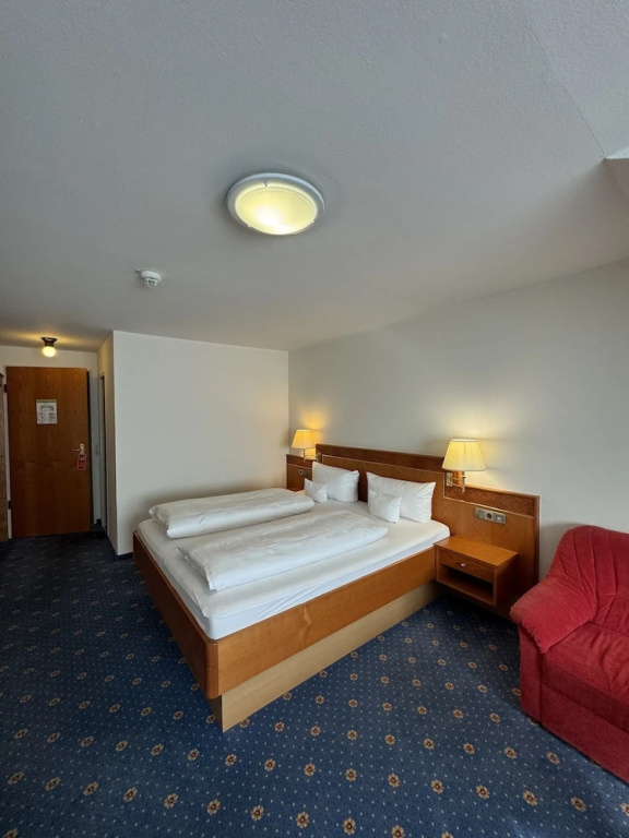 Economy Double room (full double bed)