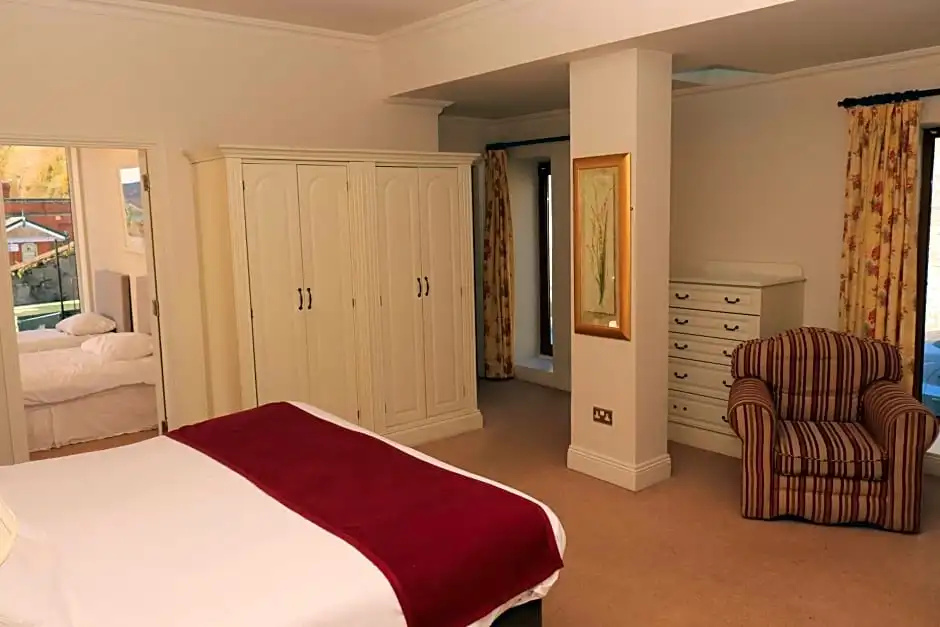 WatersEdge Hotel - Chambres