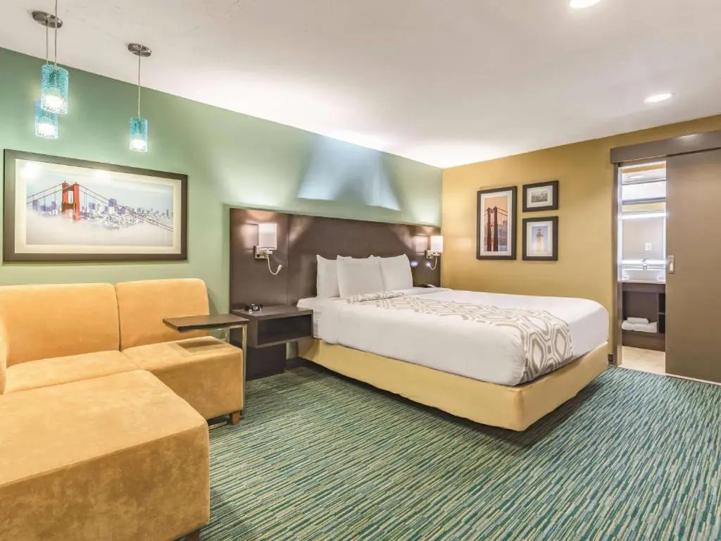 La Quinta Inn & Suites by Wyndham San Francisco Airport West - Chambres