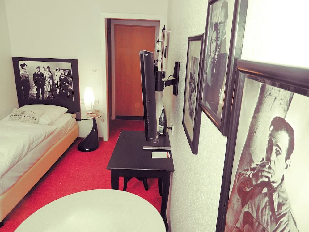 Retro - Art - Hotel Lünen - Chambres