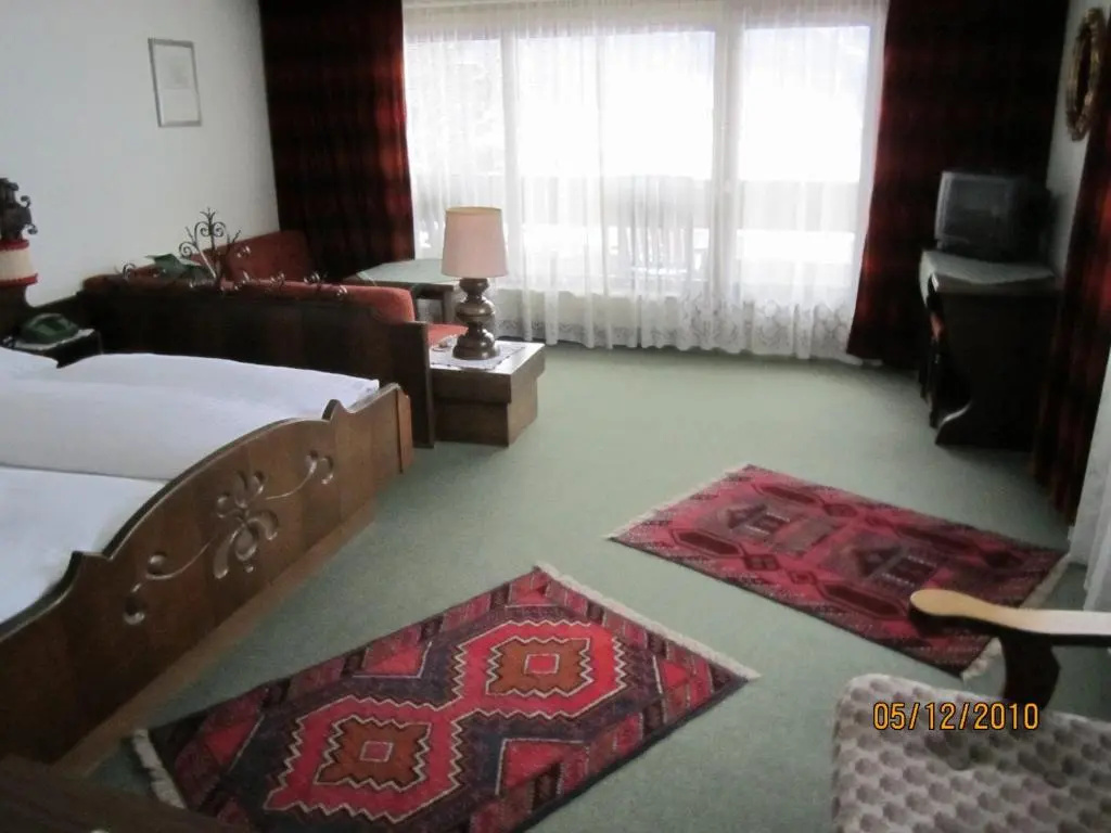 Standard Double room (full double bed)