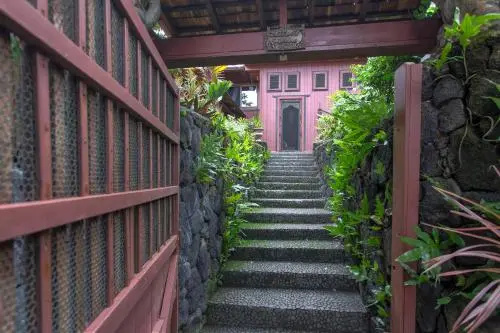 The Bali House & Bali Cottage at Kehena Beach