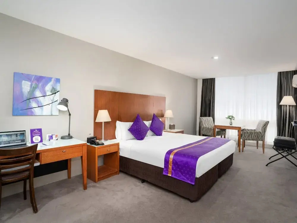 Park Regis Griffin Suites - Chambres