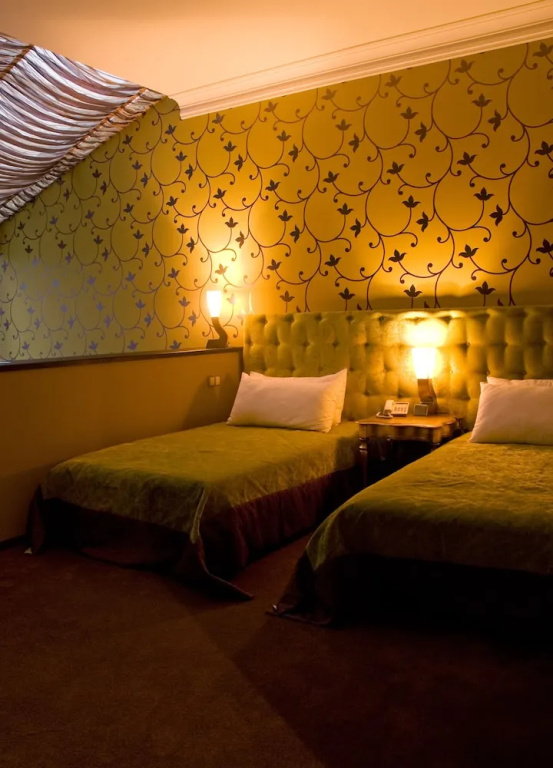 Comfort room