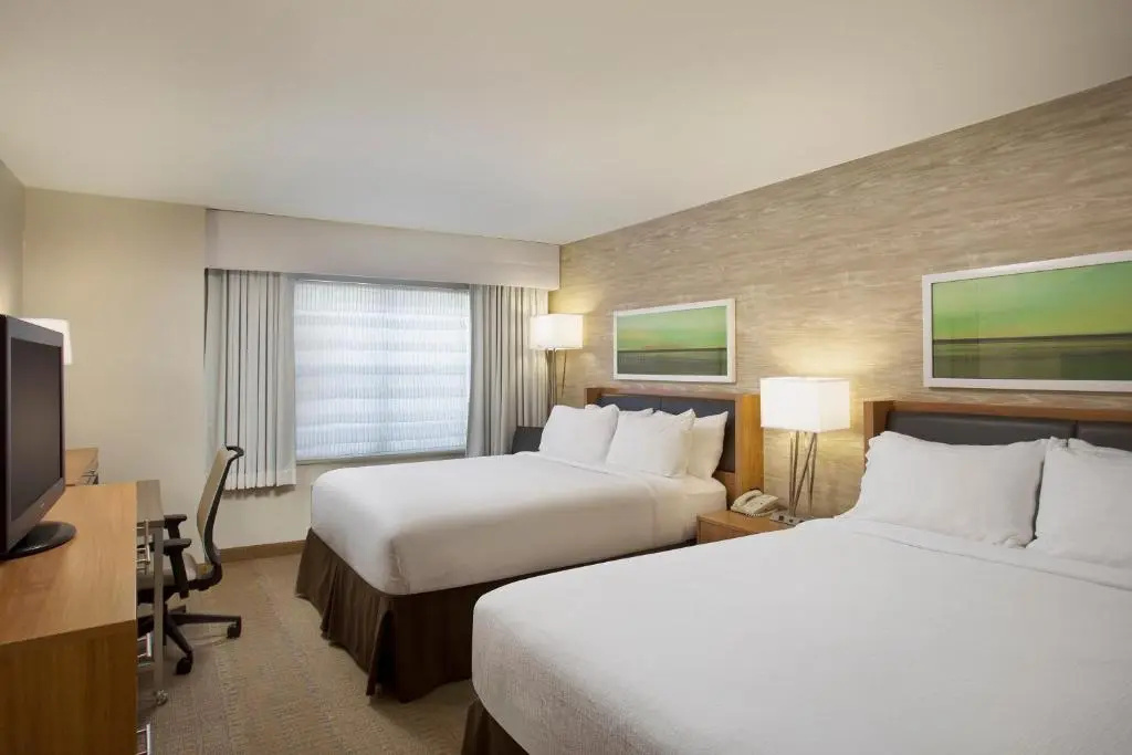 Holiday Inn Grand Rapids Airport by IHG - Chambres