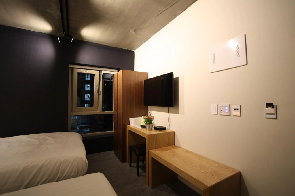 Nabi Hostel — 2