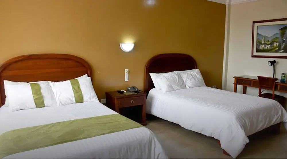 Gran Hotel De Lago El Coca - Chambres