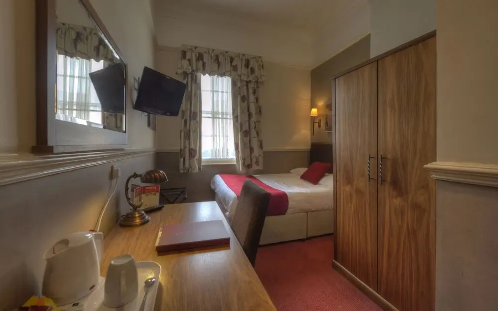 The White Hart Hotel by Greene King Inns - Chambres