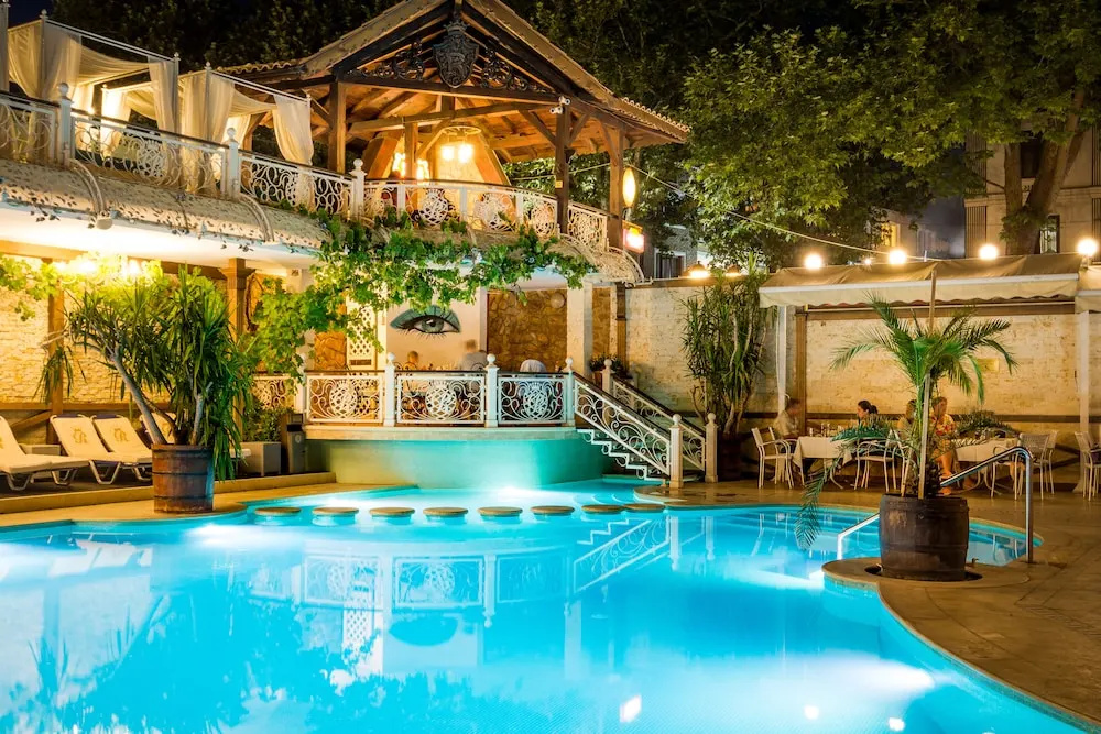 SPA Hotel Rich - Général
