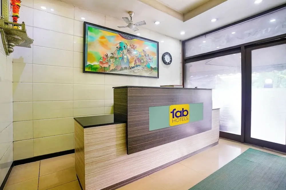Fabhotel Guru Heritage