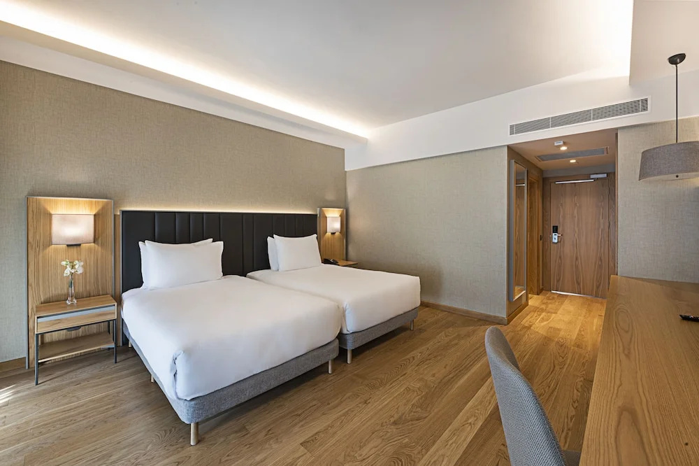 Superior Double room (full double bed)