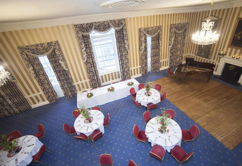 Norfolk Arms Hotel - Général