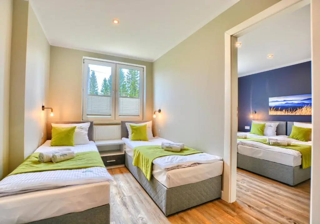 2 Bedrooms Apartment