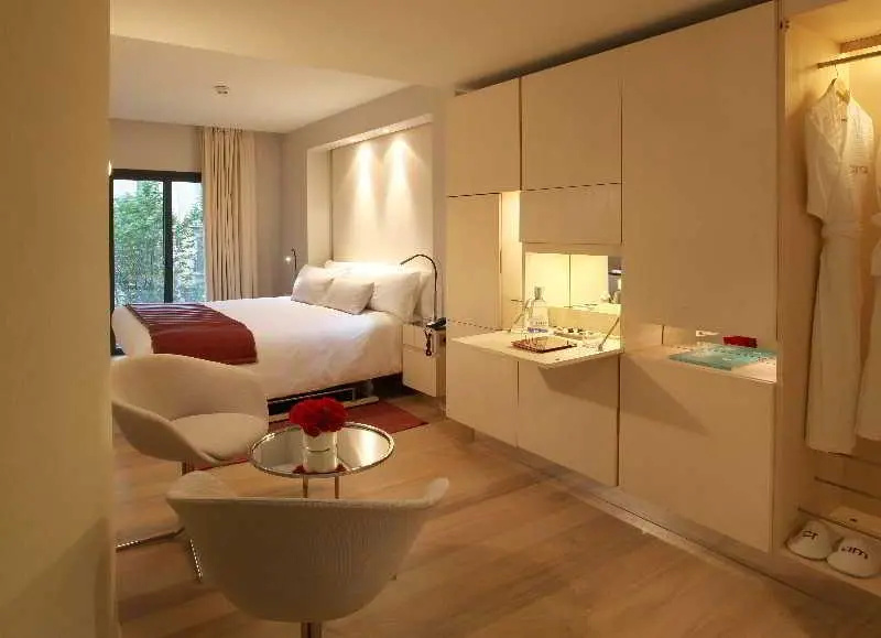 Cram Hotel - Chambres