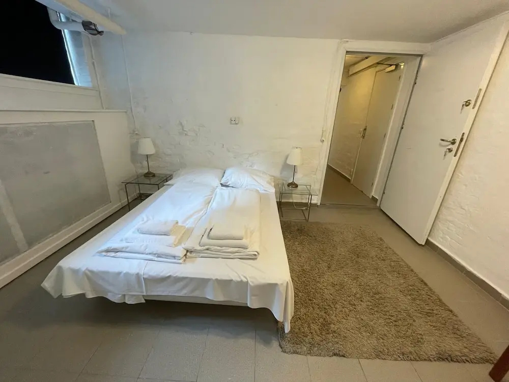 Budget Double room (full double bed)