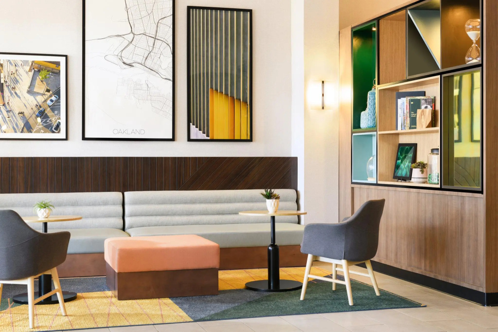 Holiday Inn & Suites Oakland Airport by IHG - Général