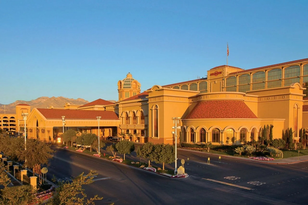 Suncoast Hotel and Casino — фото