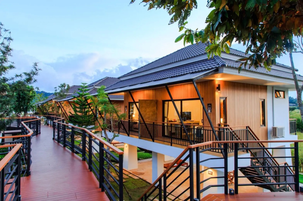 2 Bedrooms Family Villa