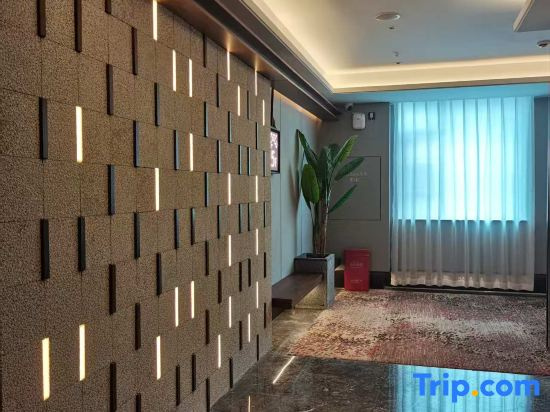 ROYGEM Hotel (Wuyi Square, Yaoling & 2nd Xiangya Station, Changsha) in Changsha