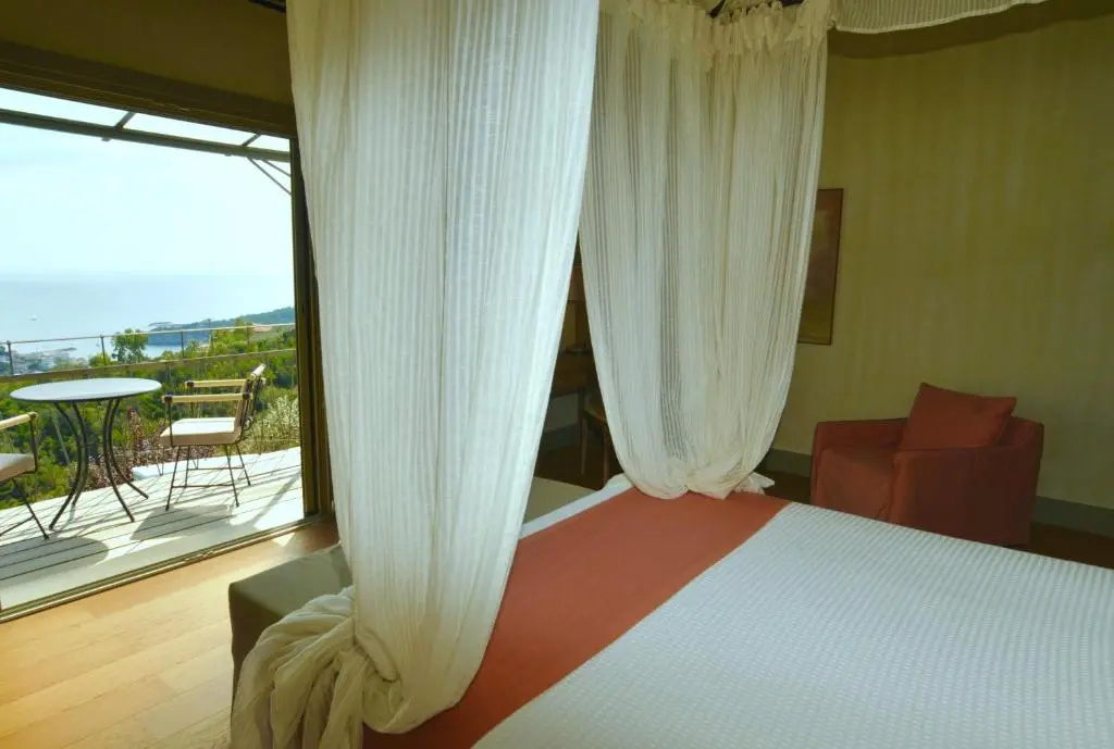 Deluxe Villa