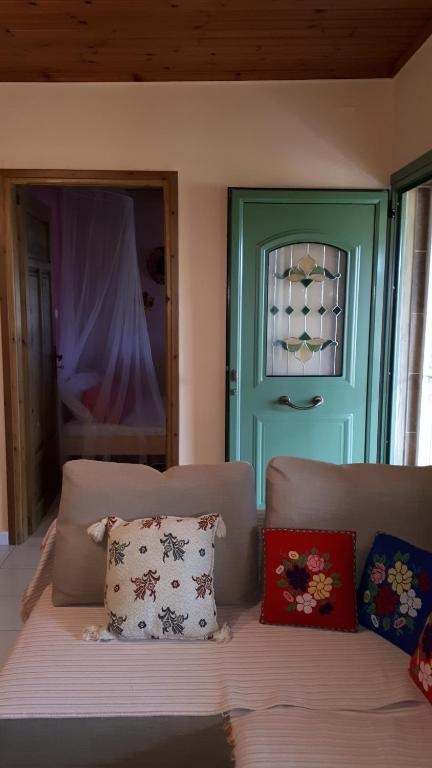 Platanos House — 4