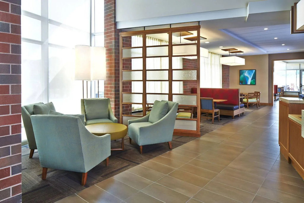 Hyatt Place Lansing - East - Général