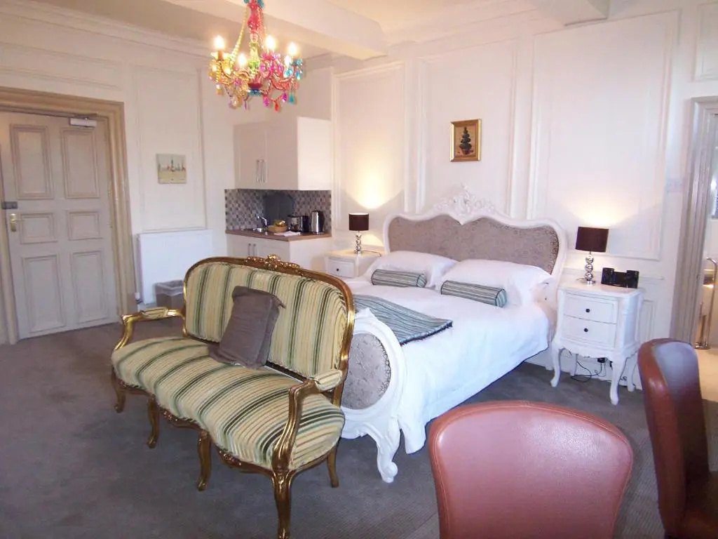 Luxury room