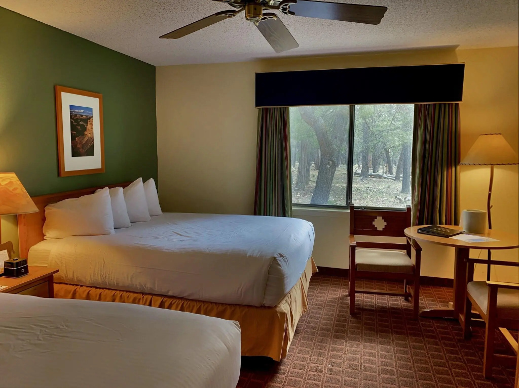Maswik Lodge - Inside the Park — 5