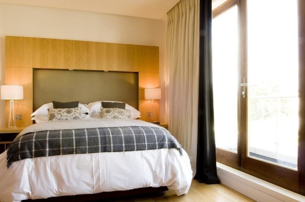 Waterford Castle Hotel, Self-catering Lodges & Golf Resort by null