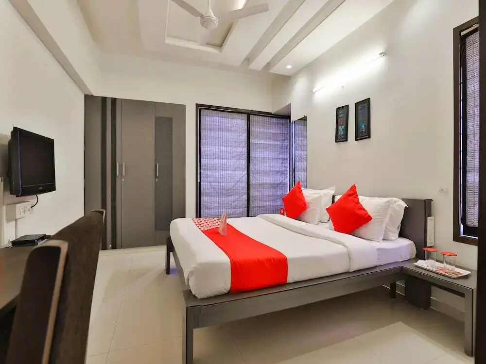 Shreeji Sangeet Apartments by OYO Rooms