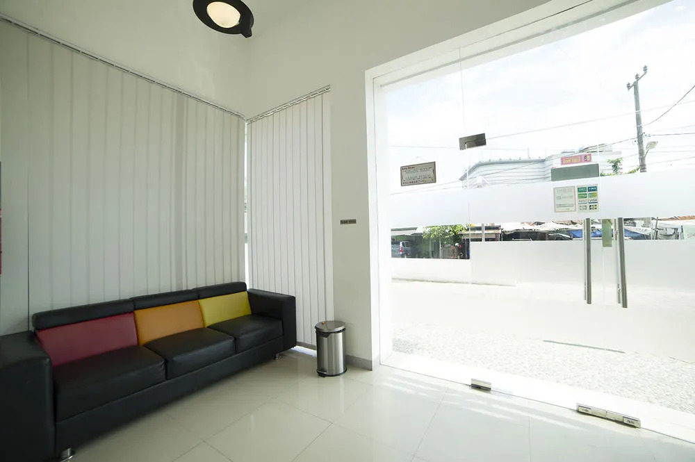 艾里班贾尔马辛夏利亚帕慕路斯巴鲁布米马斯拉亚 25 号酒店(Airy Syariah Pemurus Baru Bumi Mas Raya 25 Banjarmasin) - фото 2