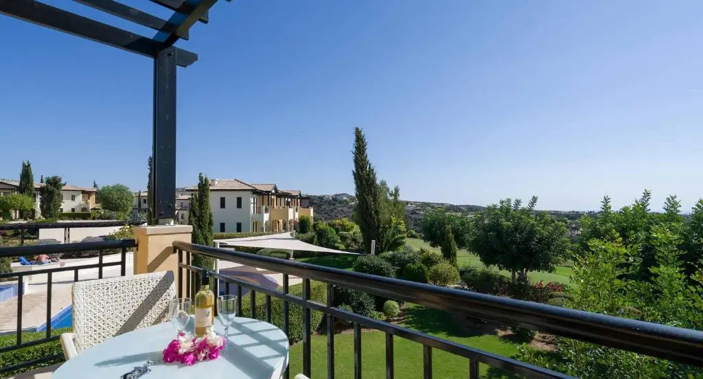 Balcony & Terrace