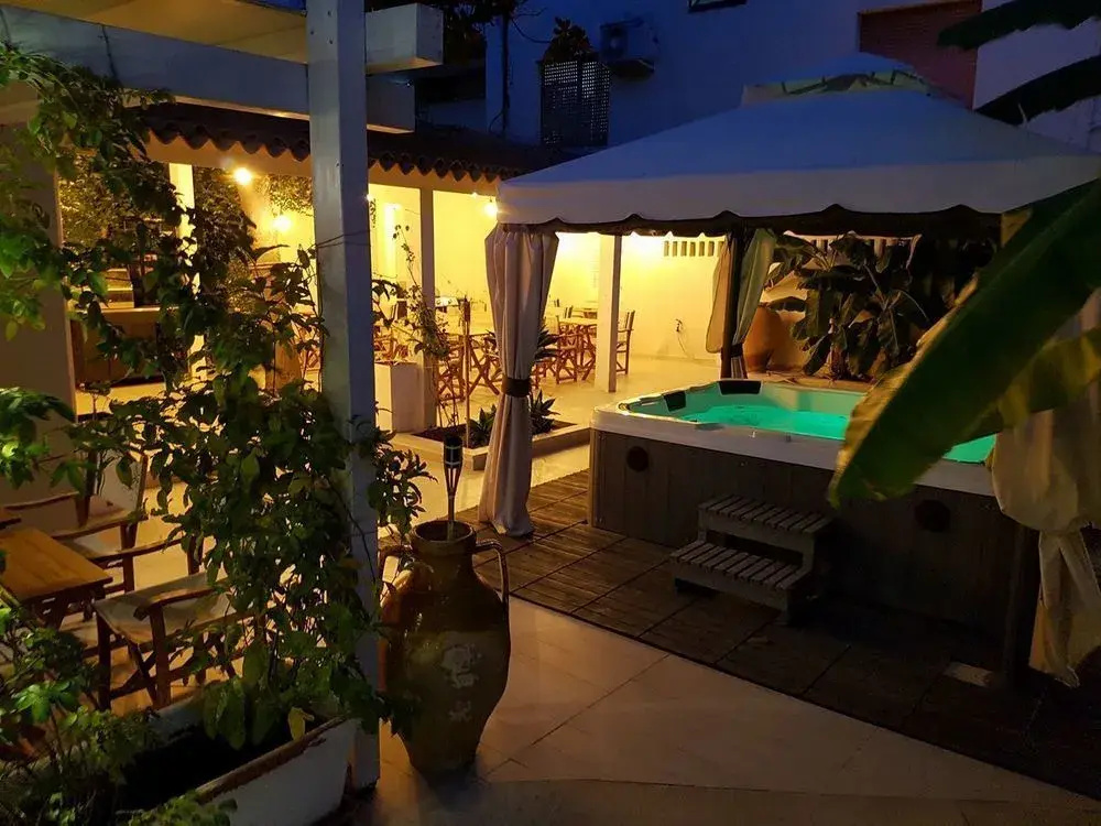 Hotel photo 14