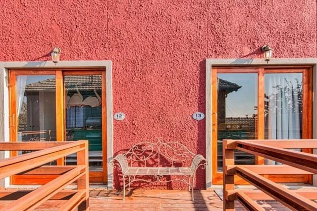 Balcony & Terrace