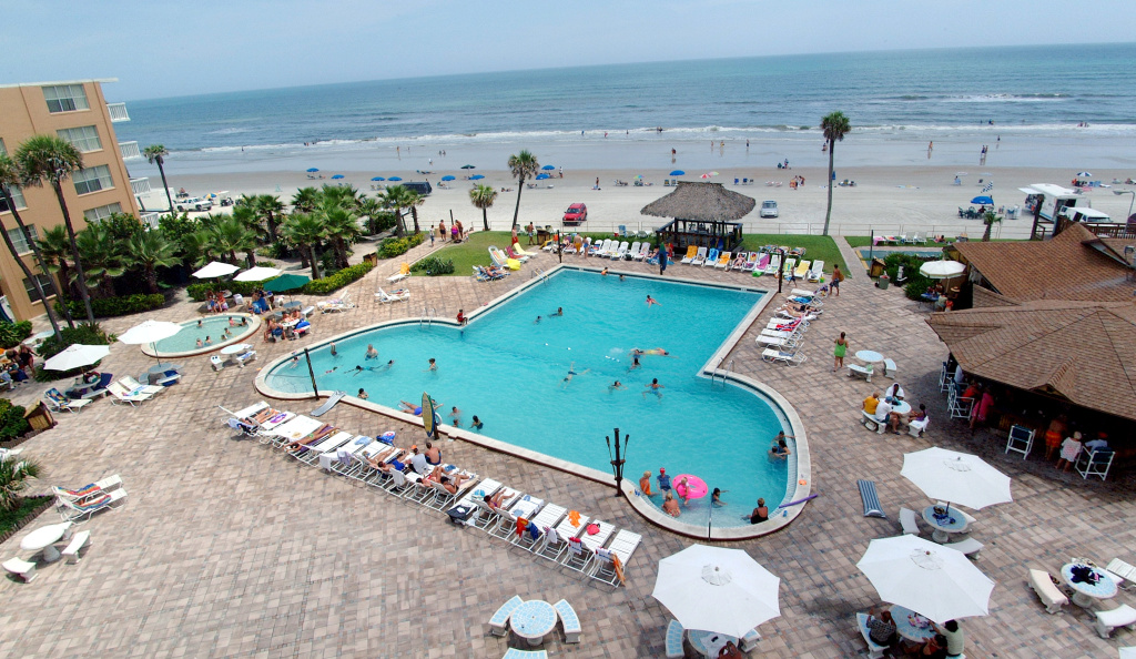 Beach & Waterfront