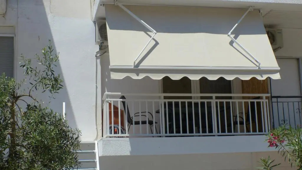 White Apartment 70m from the sea