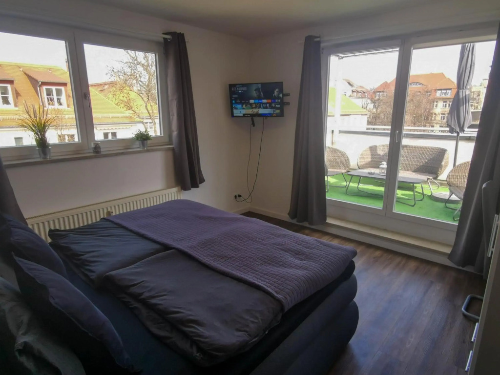 Leipzig Residenz Goethe Apartment mit Whirlpool und 2 Dachterrassen — фото 5