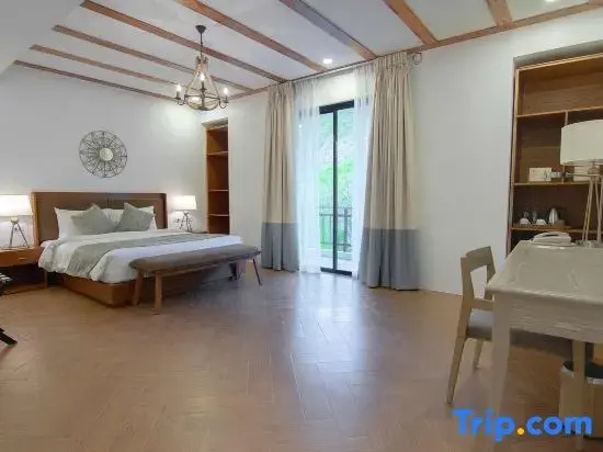 Premier Suite with balcony