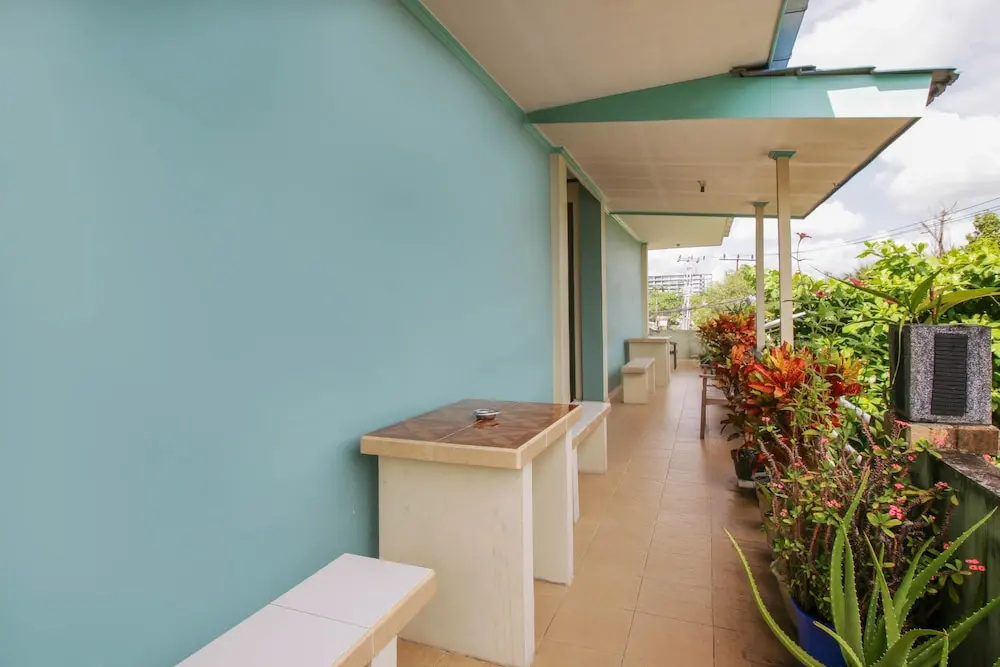 Balcony & Terrace