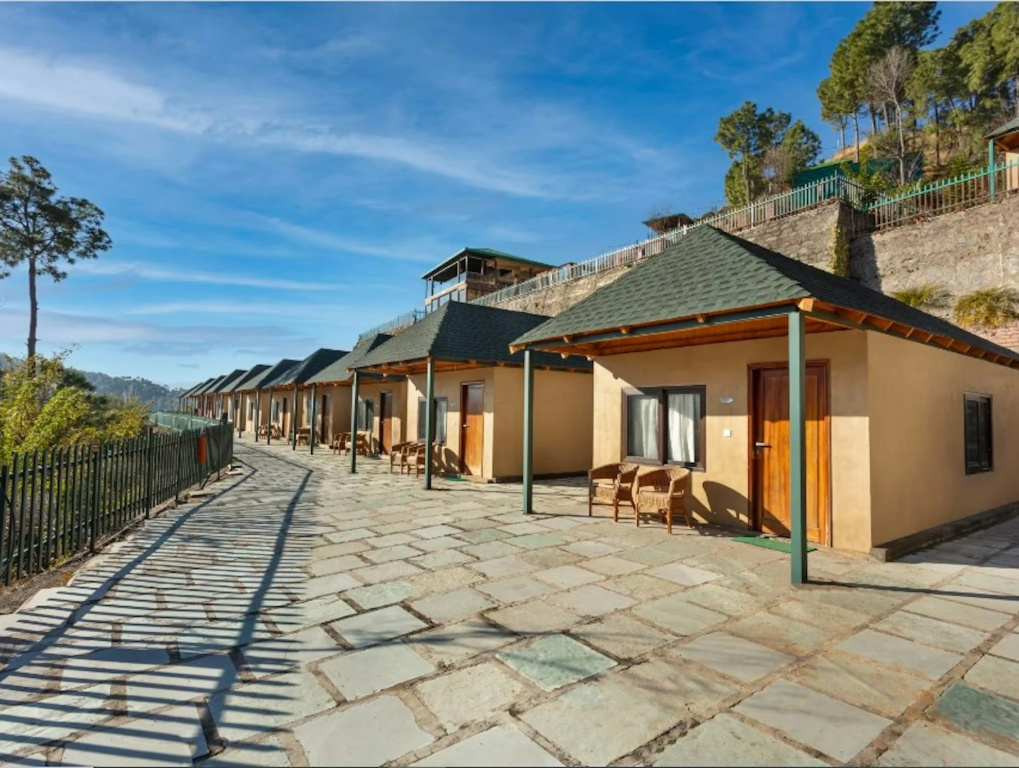 Suryavilas Luxury Resort & Spa