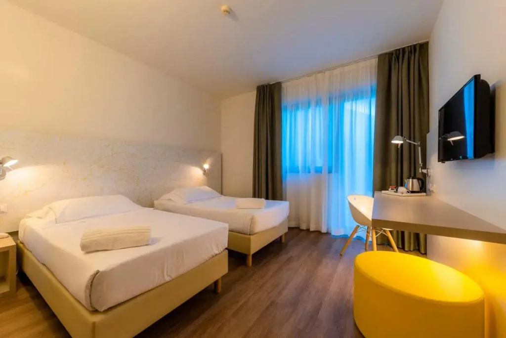 Hotel photo 32